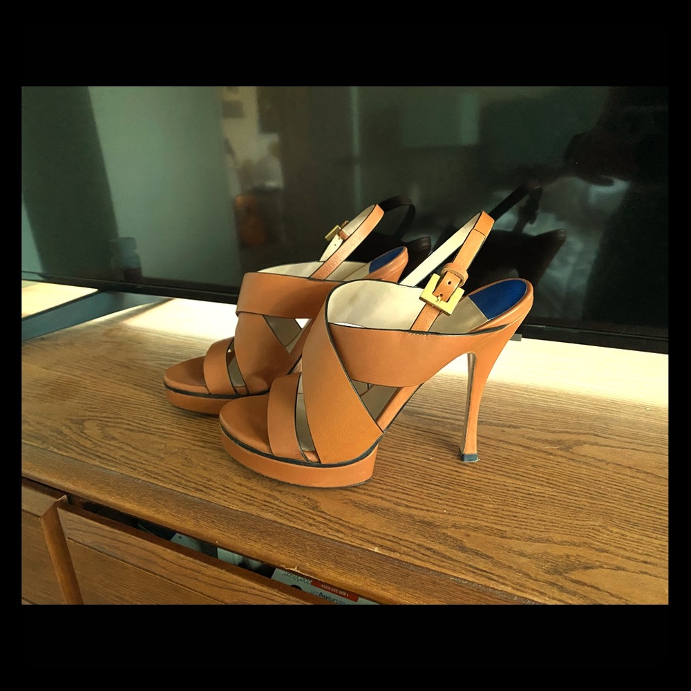 Stuart Weitzman Sandals Wheels
